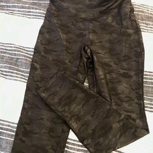 Shinestar The no Gym collection leggings
